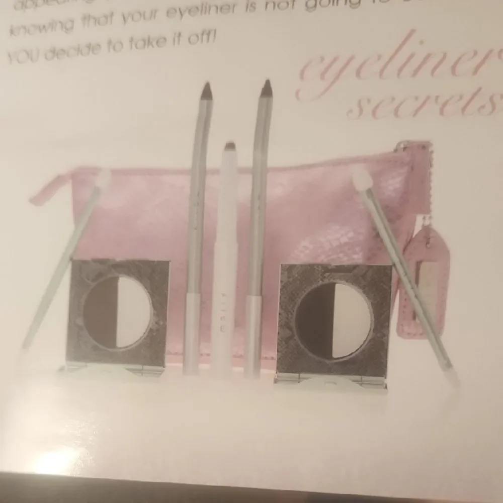 Mally Eye Makeup With Bag